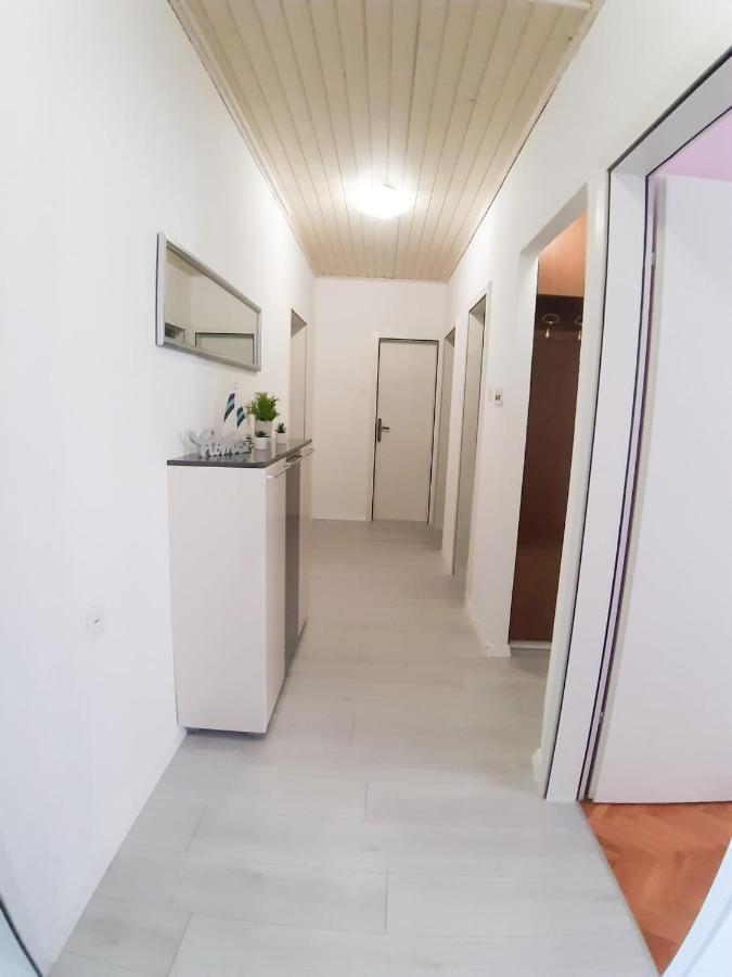 Apartments Sara 珀德垂那 外观 照片