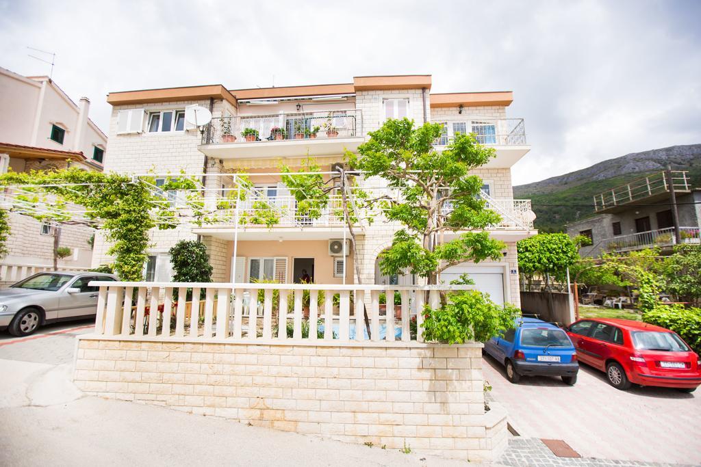 Apartments Sara 珀德垂那 外观 照片